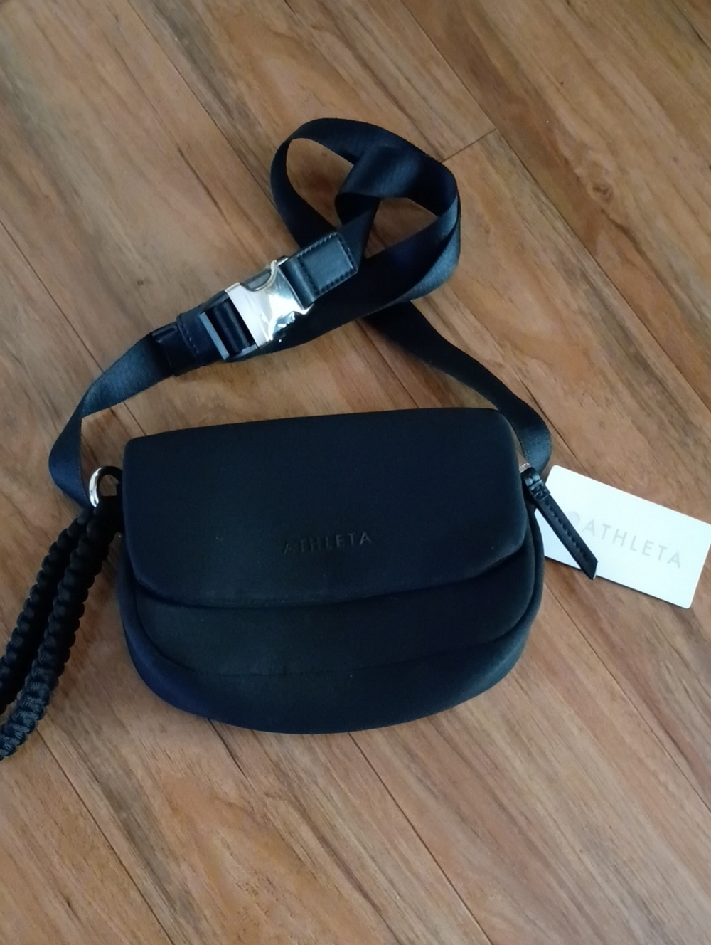 Athleta Black Revive Waistbag NWT